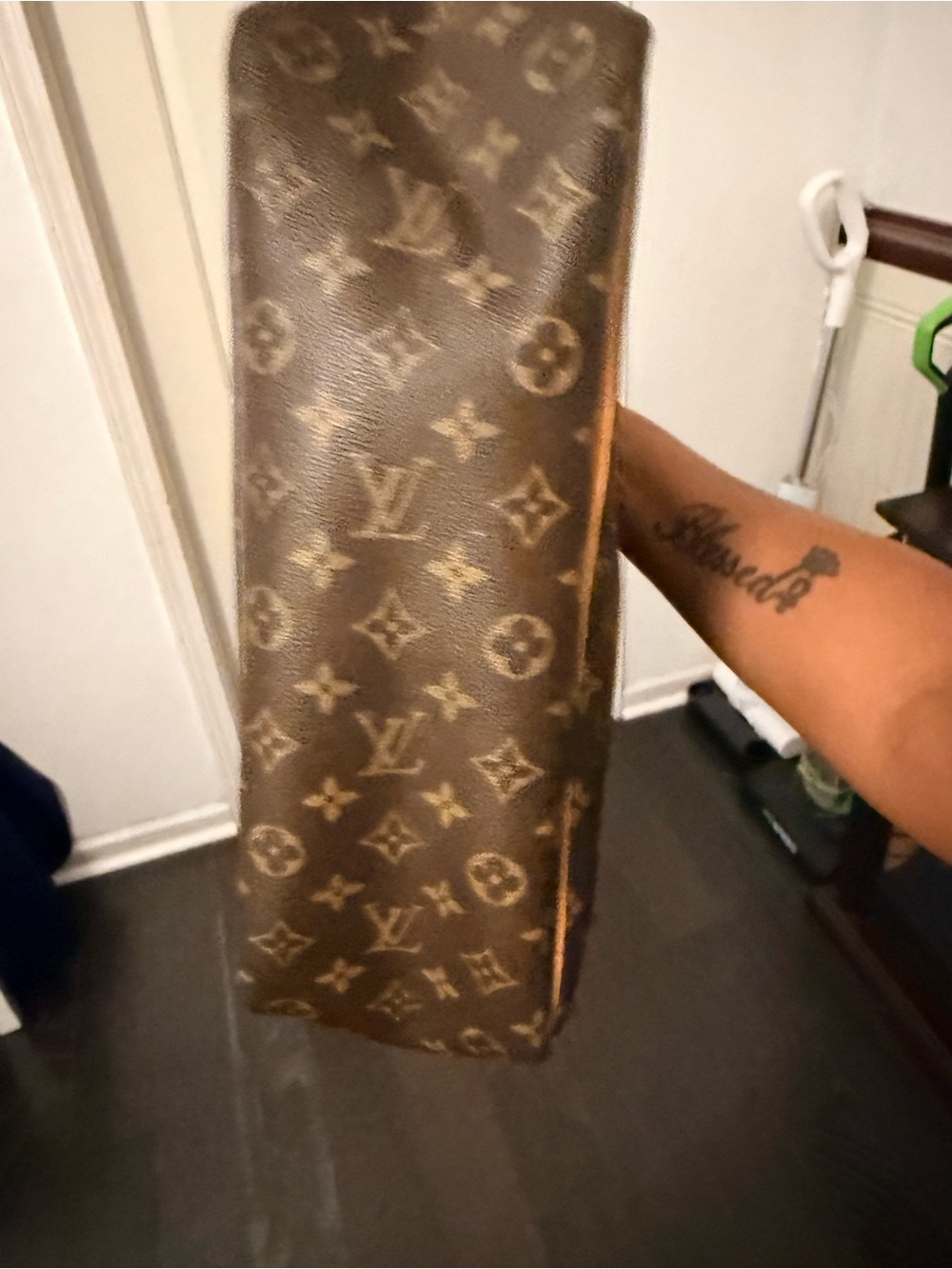 Louis Vuitton Monogram Canvas Satchel in Brown and Tan - Picture 4 of 7